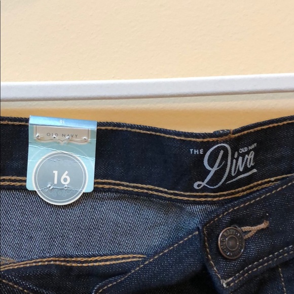 Jean shorts - Picture 3 of 5